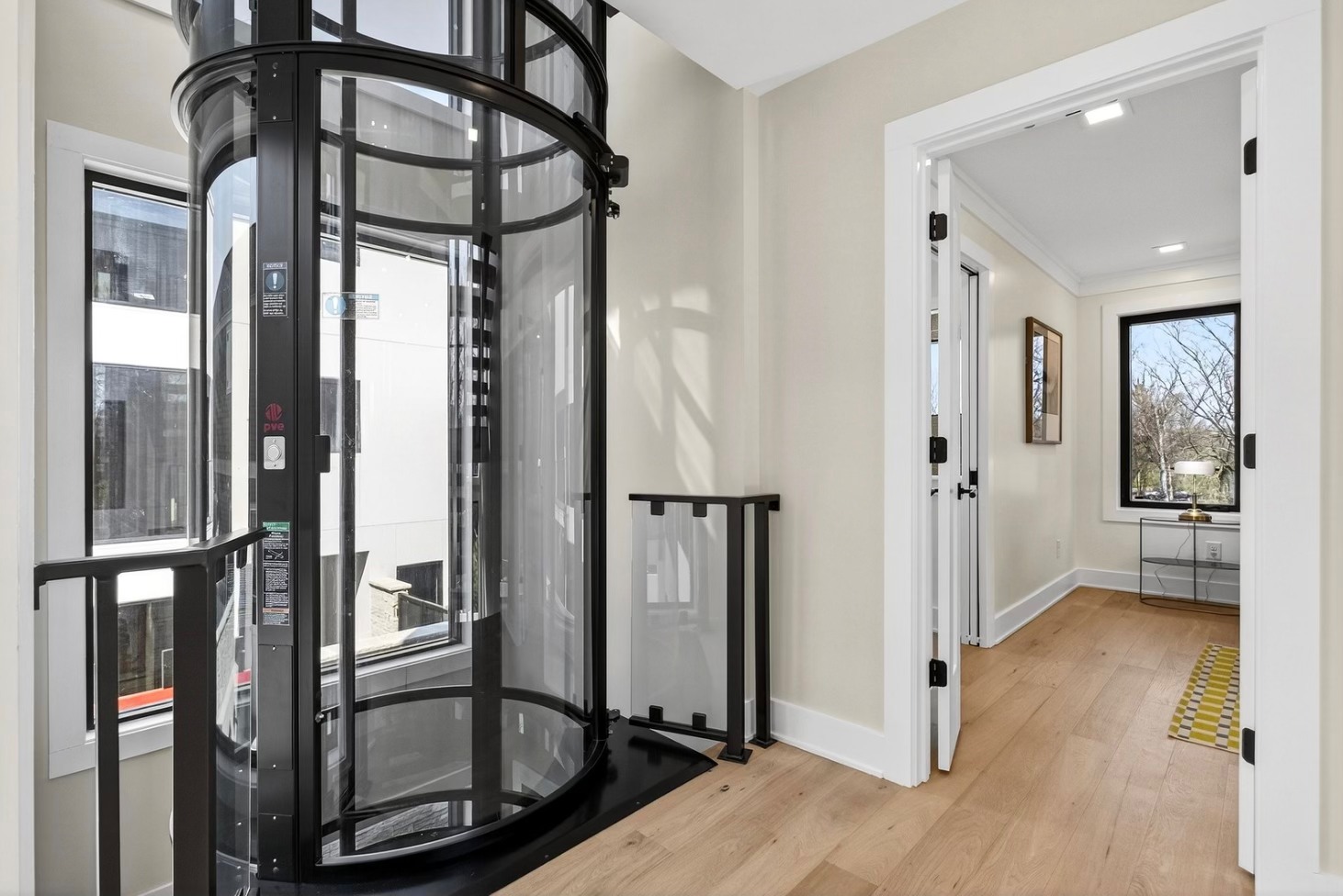 Level 5 - Glass Elevator