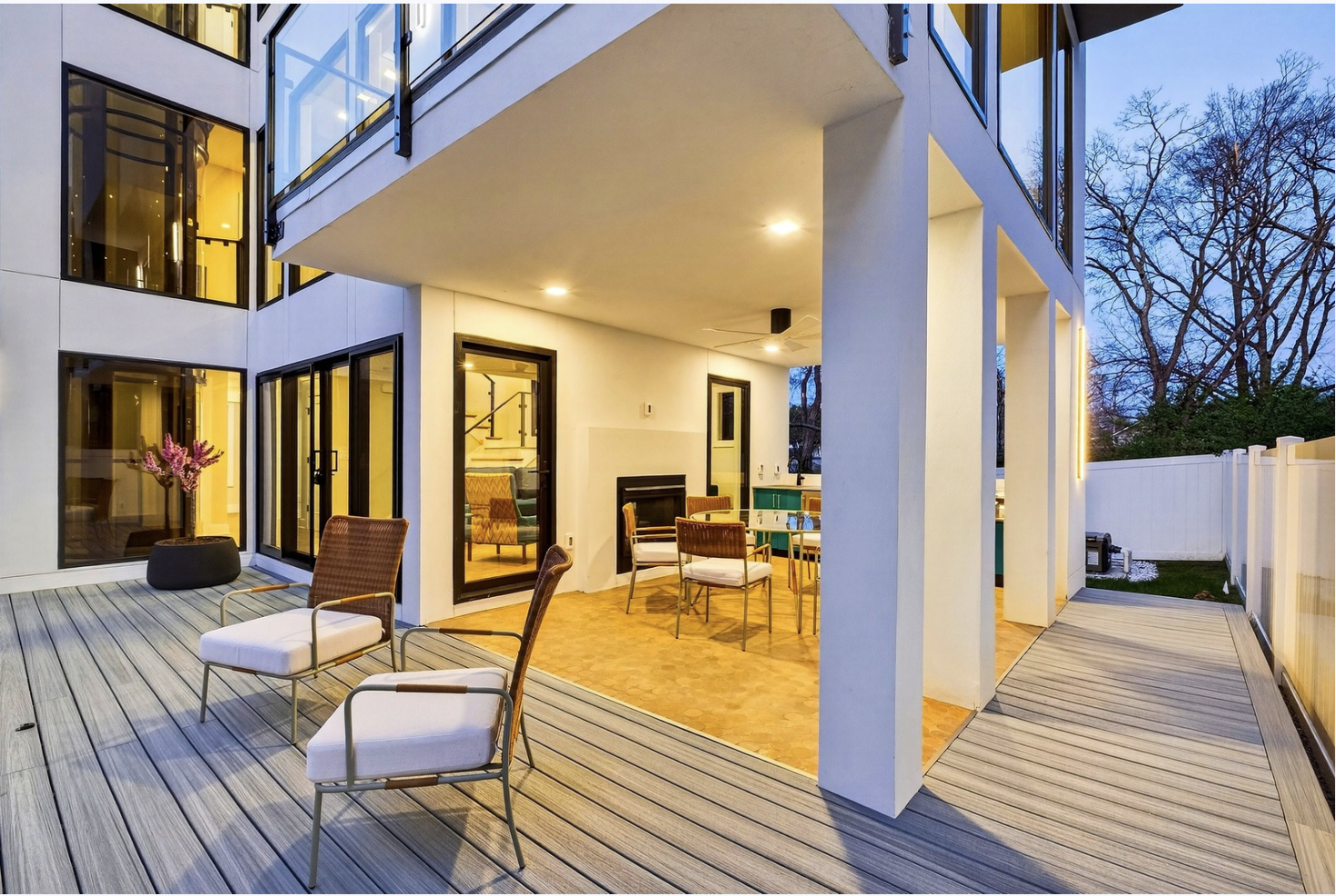 Custom Homes - Level 6 Project